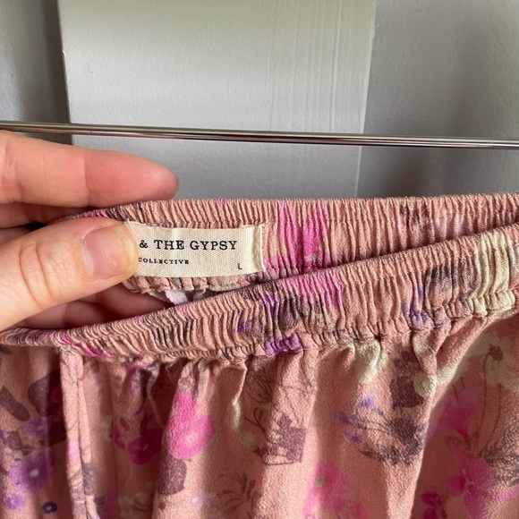 Spell Shorts and Top - Picture 4 of 7